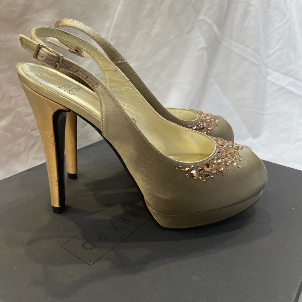 Gorgeous Stuart Weitzman Crystal Platform Pumps - image 3